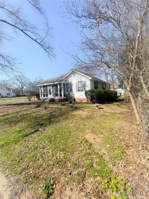 7 Johnson Avenue