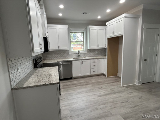 407 W Osceola Street