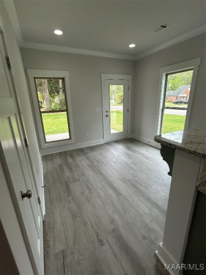 409 W Osceola Street