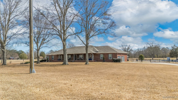 9524 County Road 42 Road