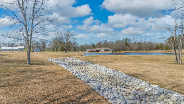 9524 County Road 42 Road