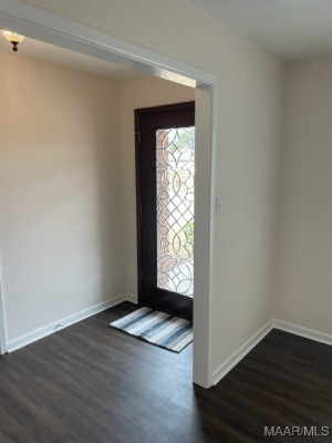 210 Doris Street