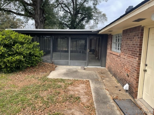 210 Doris Street