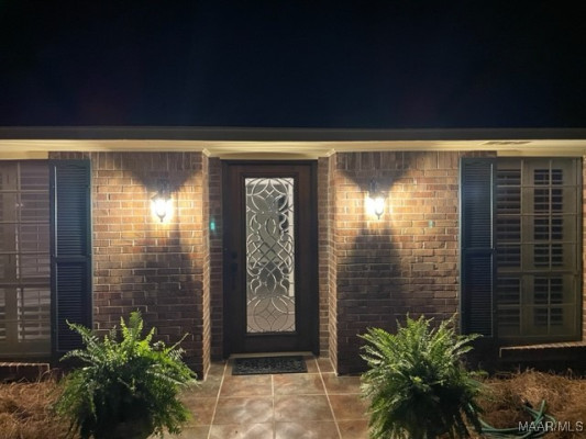 210 Doris Street