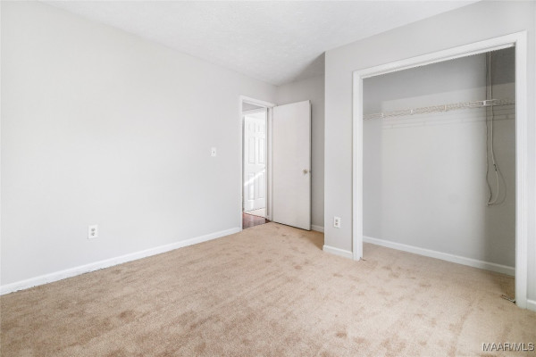 4005 Tiffany Drive