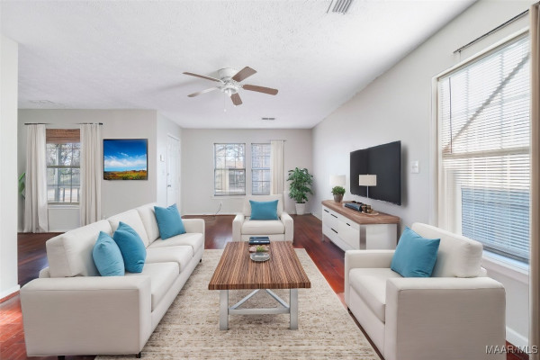4005 Tiffany Drive