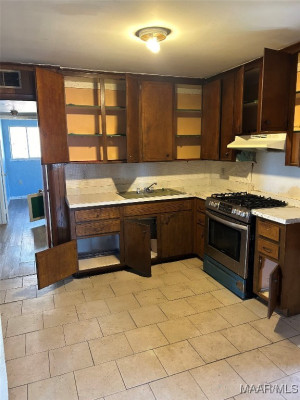 426 Brookview Drive