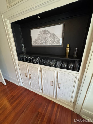 341 Winthrop Court