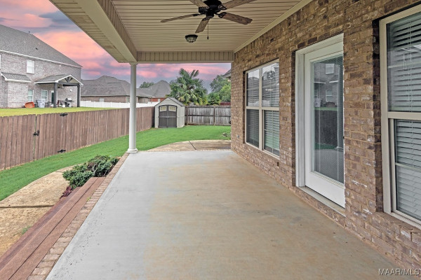 612 Ashton Oak Drive