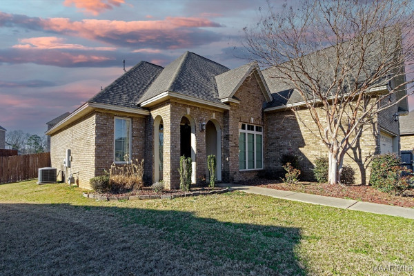 612 Ashton Oak Drive