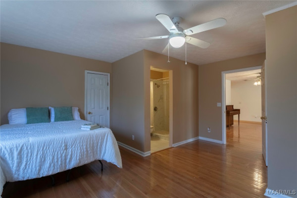 5510 Willow Bend Drive