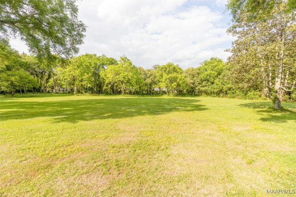 2592 Woodley Road