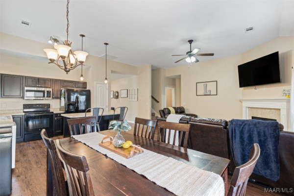 9 William Circle