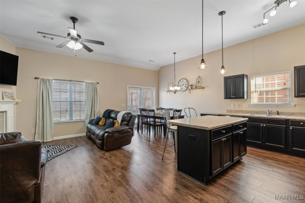 9 William Circle
