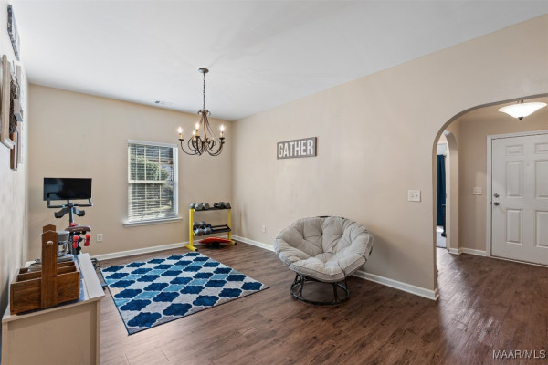 9 William Circle