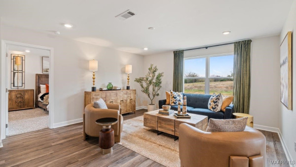 3148 Knotts Drive