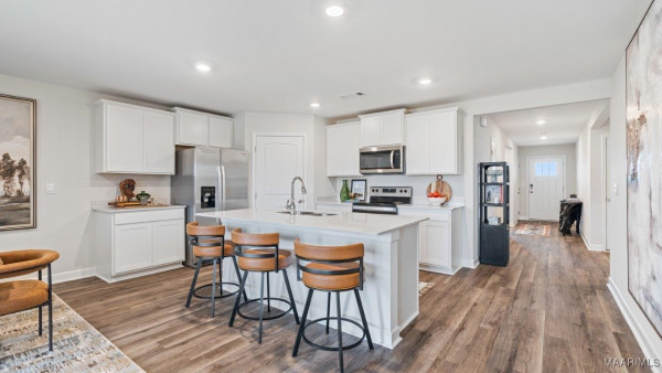 3148 Knotts Drive