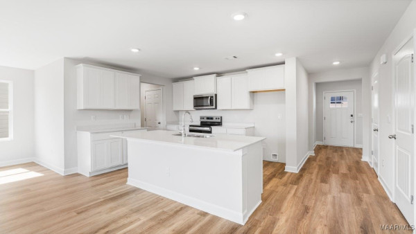 3141 Knotts Drive