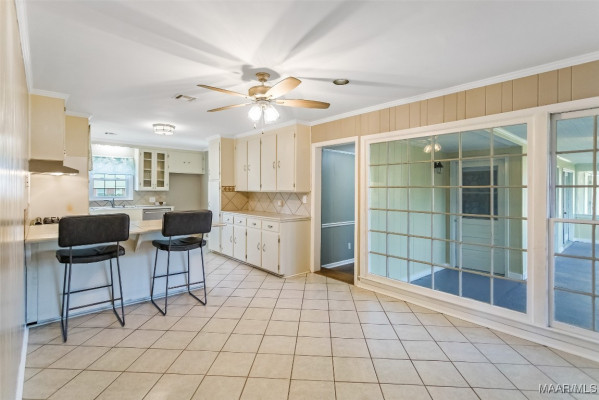 241 BELLEHURST Drive