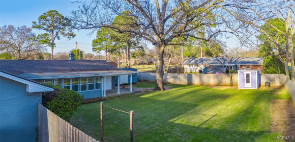 241 BELLEHURST Drive