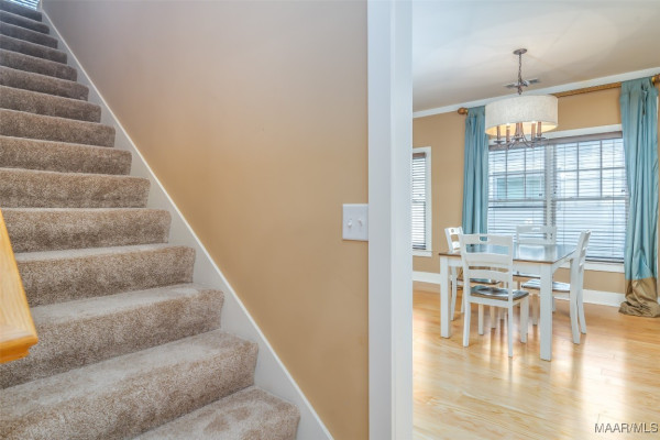 82 Woodridge Avenue