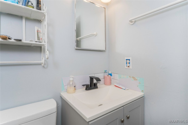 5217 W SHADES VALLEY Drive