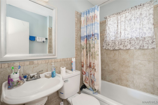 5217 W SHADES VALLEY Drive