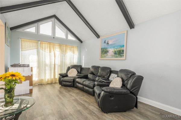 5217 W SHADES VALLEY Drive