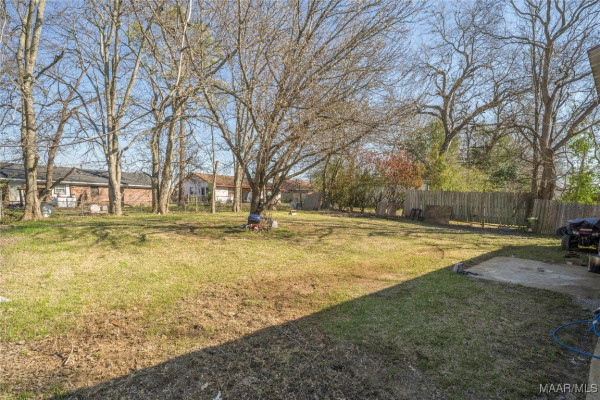 5217 W SHADES VALLEY Drive