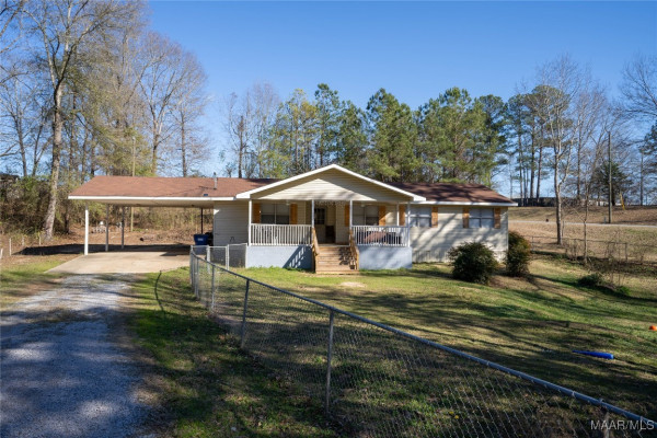 1396 County Road 39 .