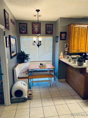 243 SCARLET OAK Drive