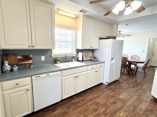 530 Fieldview Court