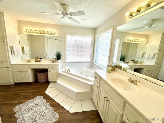 530 Fieldview Court