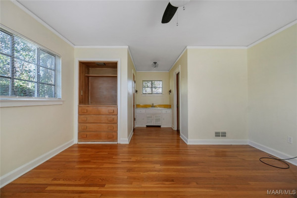 204 Banbury Avenue