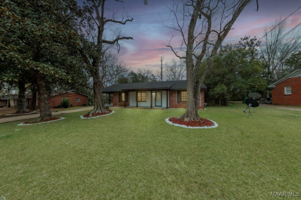 632 WESLEY Drive