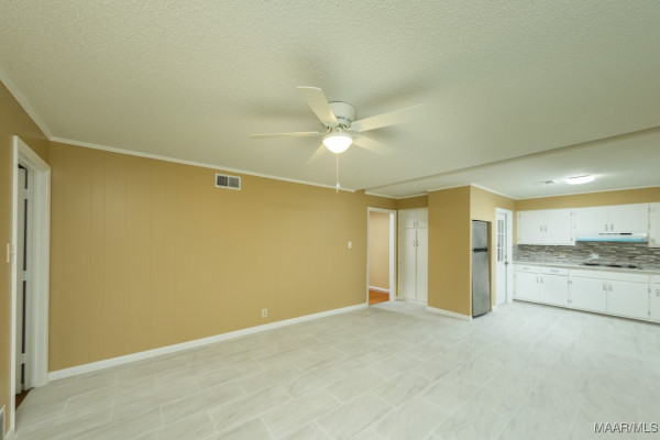 632 WESLEY Drive