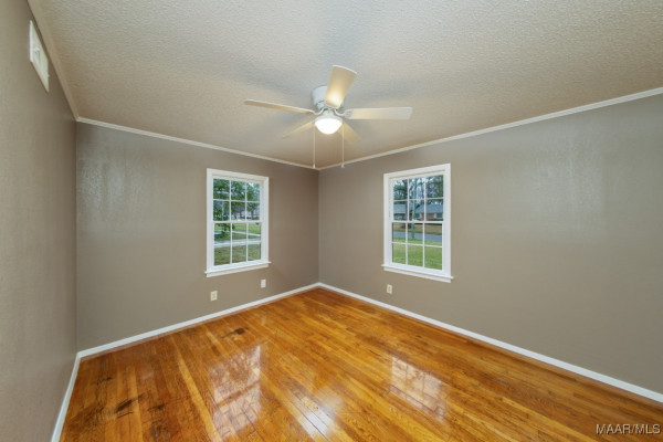 632 WESLEY Drive