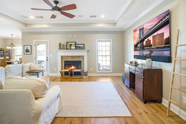 8 Wrightsburg Circle