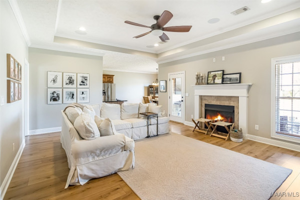 8 Wrightsburg Circle