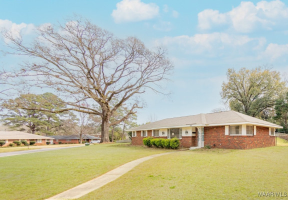 3048 Sumter Avenue