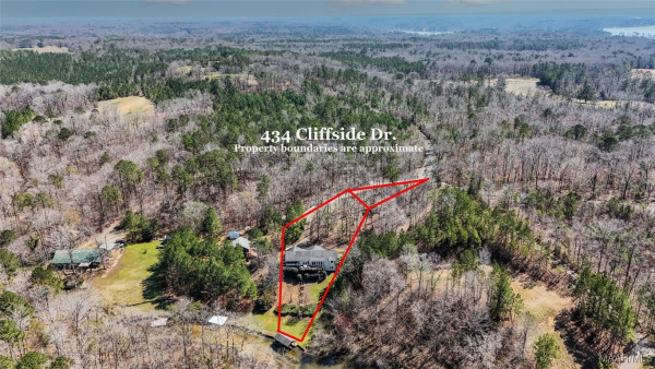 402 Cliffside Drive