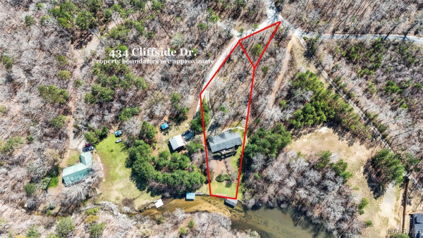 402 Cliffside Drive