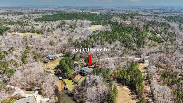 402 Cliffside Drive