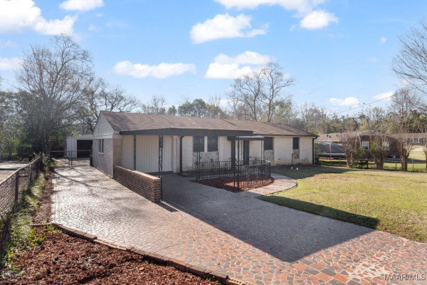 506 Wisteria Road