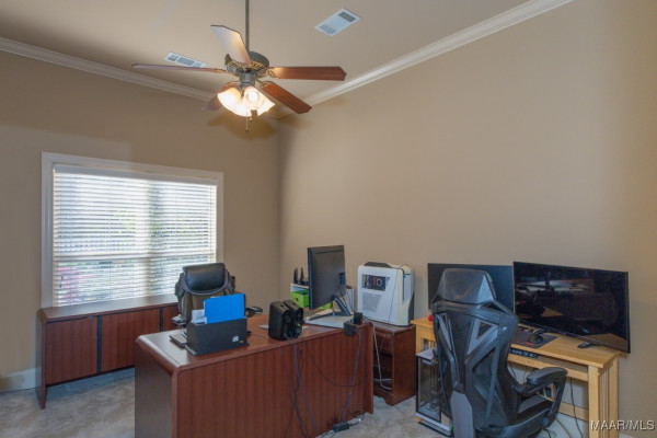 8648 ROCKBRIDGE Circle