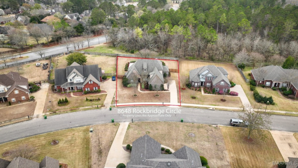 8648 ROCKBRIDGE Circle