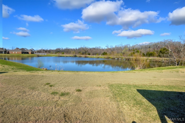 6813 Triston Cove