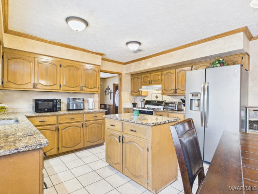 3701 Hampton Oaks Drive