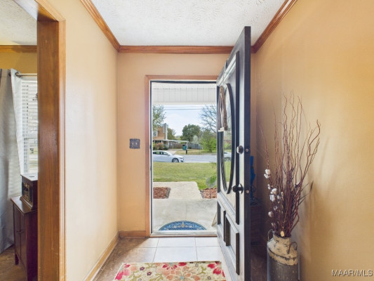 3701 Hampton Oaks Drive