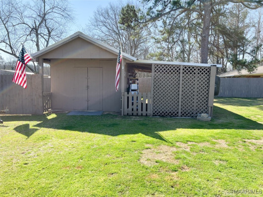 39 1st Avenue